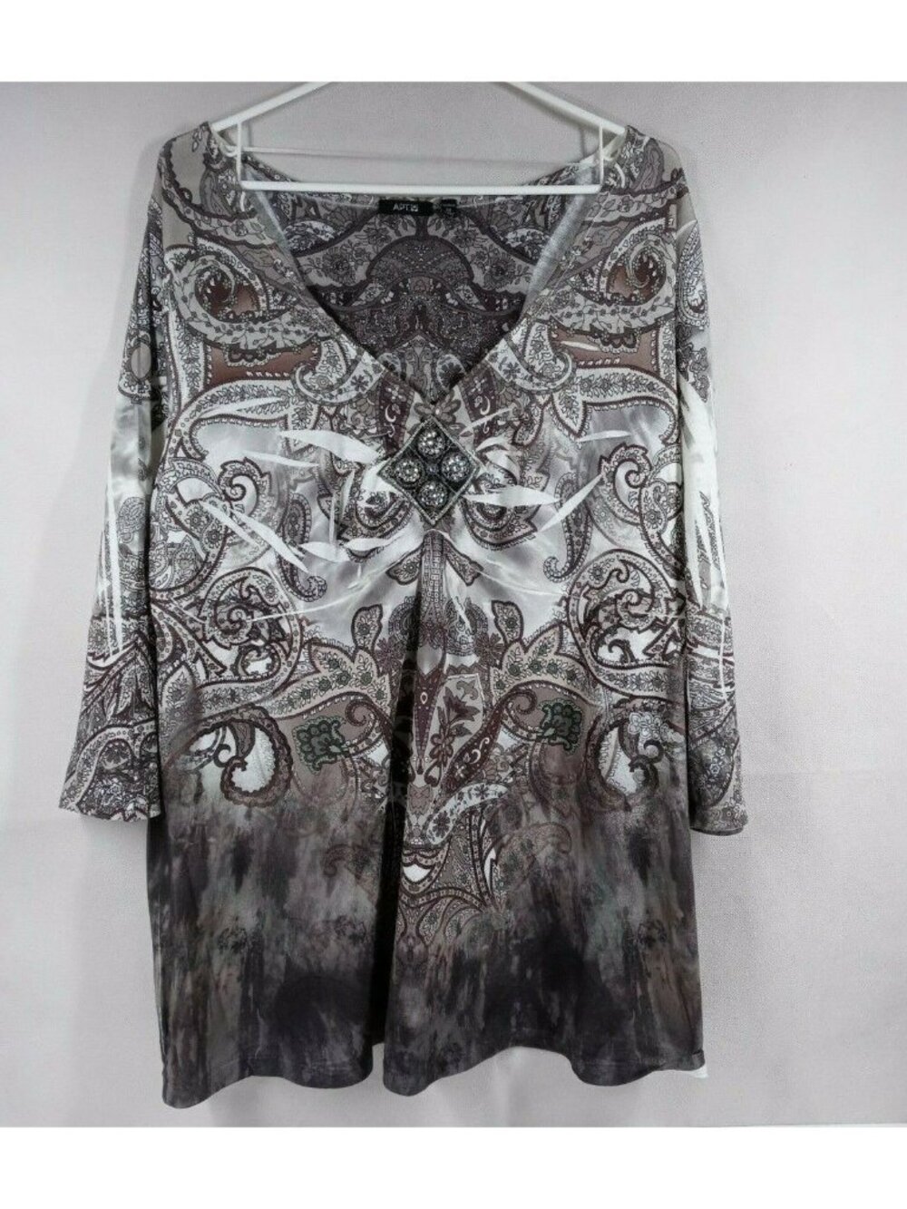 Apt. 9 Women's Gray, Green, & White Beaded Floral Paisley Flare Blouse Size 2XL